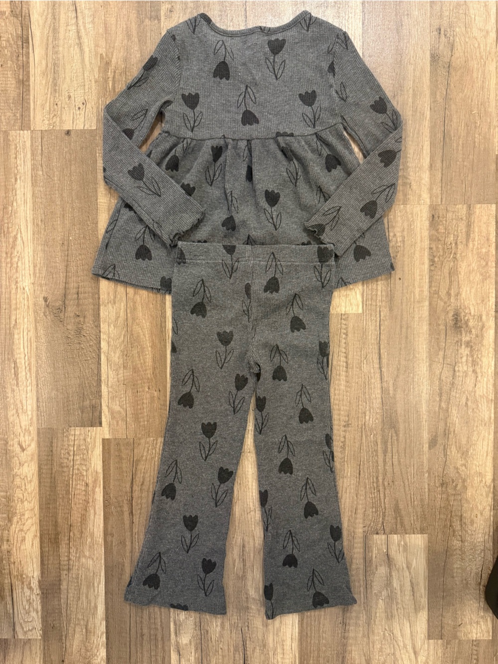 4T waffle top & flare bottoms carters grey floral print